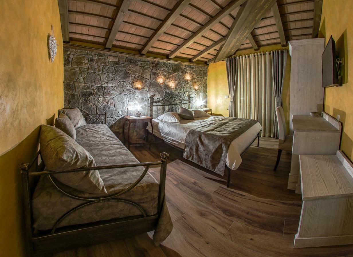 Cebron Family Estate Hotel Branik Exterior foto